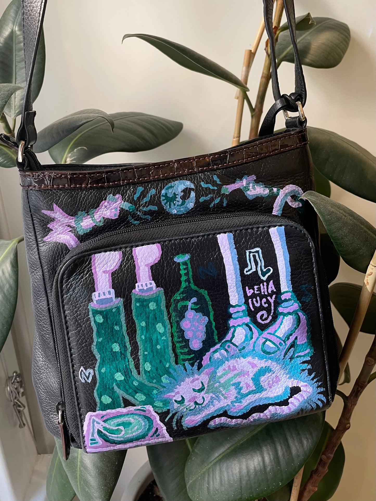 Ladiez & Da Moon Leather Purse - 16 POCKETS!!!!!